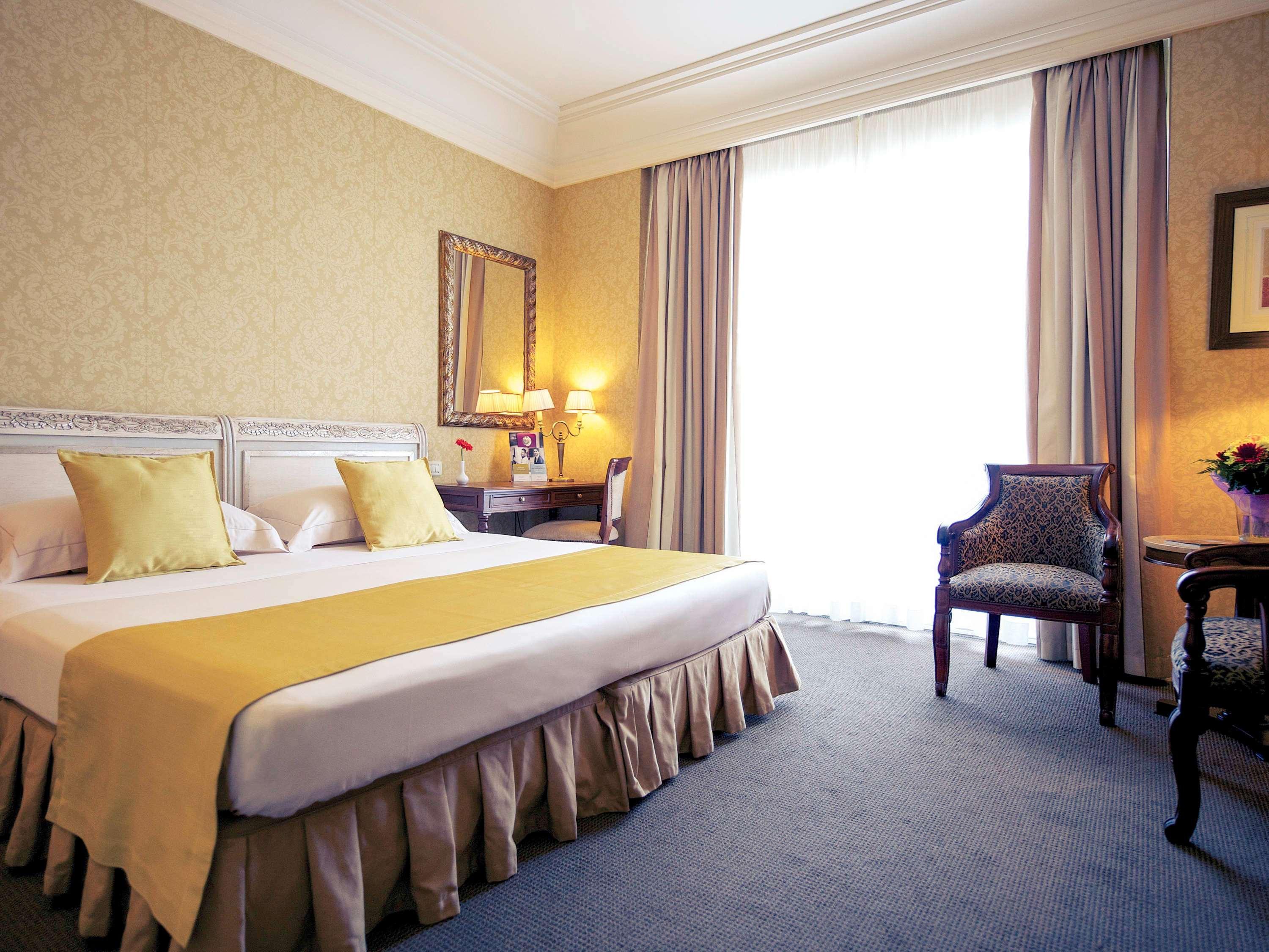 Mercure Catania Excelsior Екстериор снимка