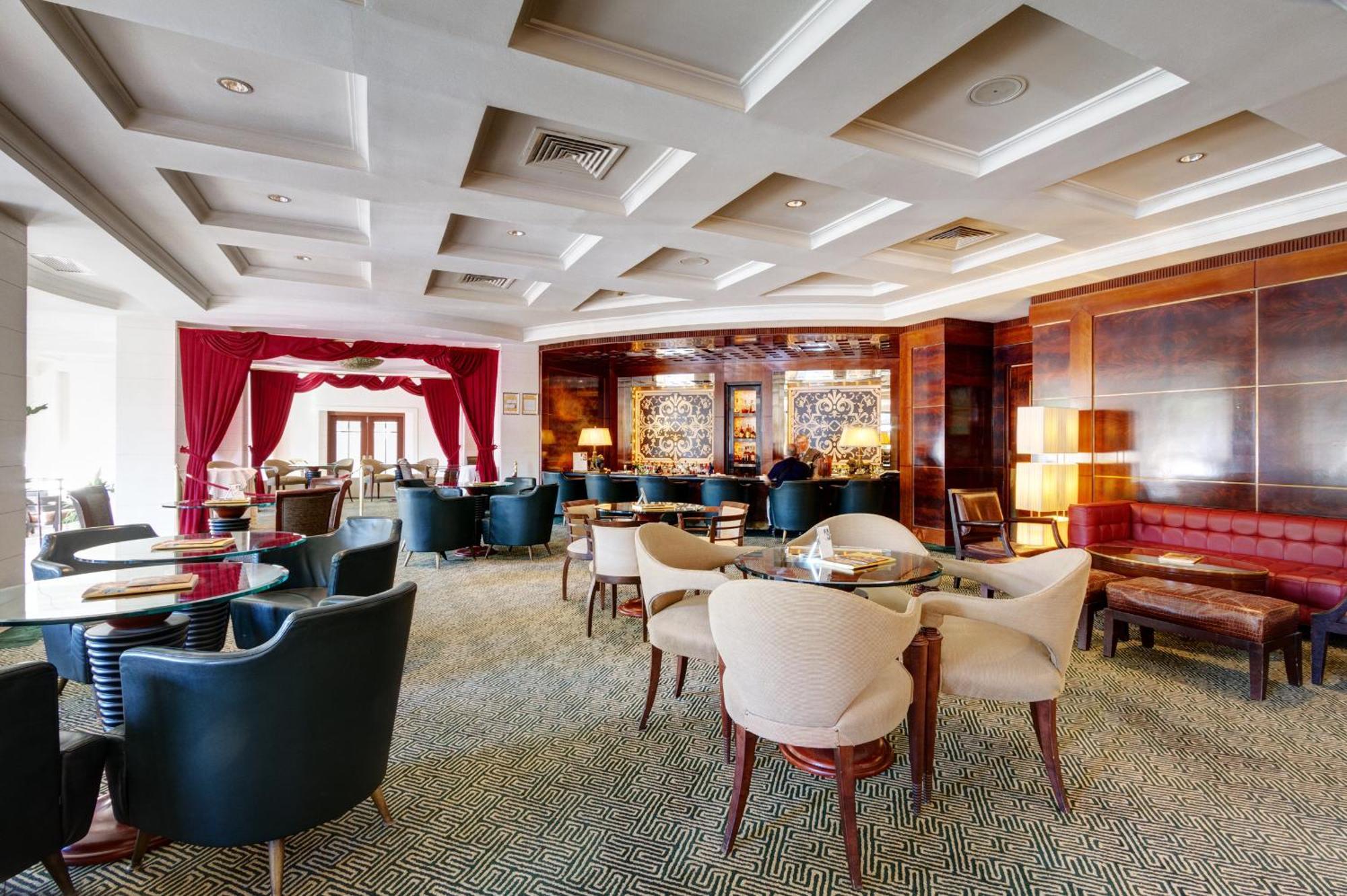 Mercure Catania Excelsior Ресторант снимка